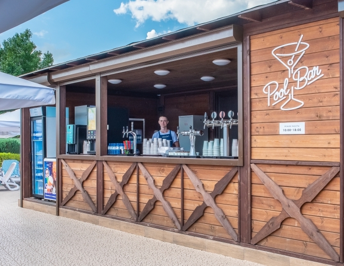 Pool Bar - Alean Family Doville